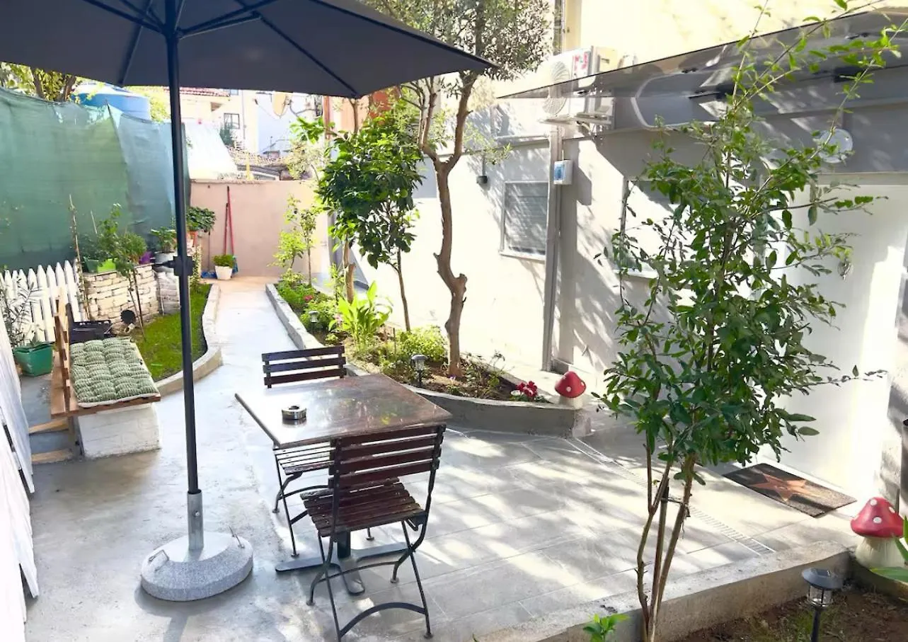 Apartment Cozy Home In City Center Tirana
